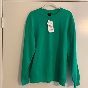 NWT Zara Green Sweatshirt